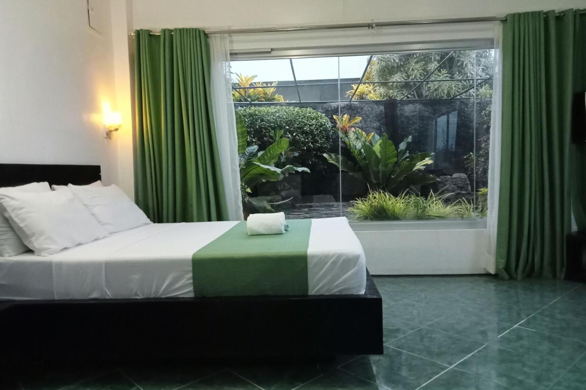Garin Farm Pilgrimage Resort Powered By Cocotel San Joaquin Δωμάτιο φωτογραφία